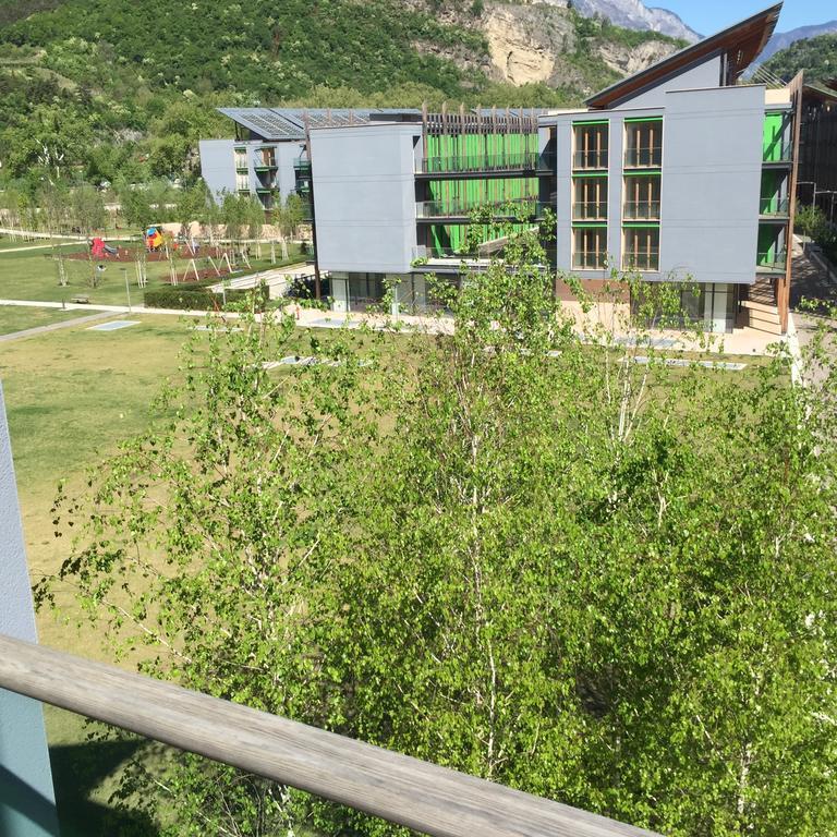 Komodo Short Stay Apartments Trento Room photo